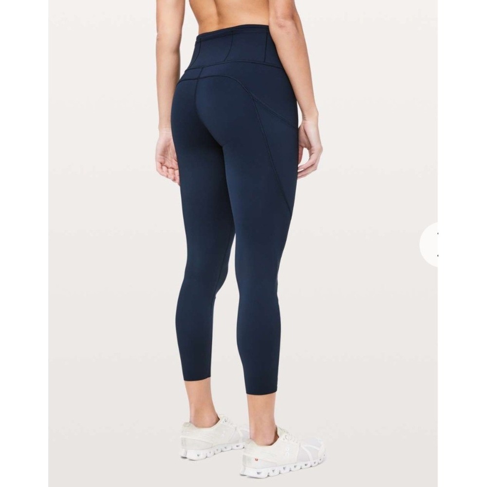 Lululemon Fast & Free High Rise Crop 23" True Navy Nulux Workout Leggings Size 6